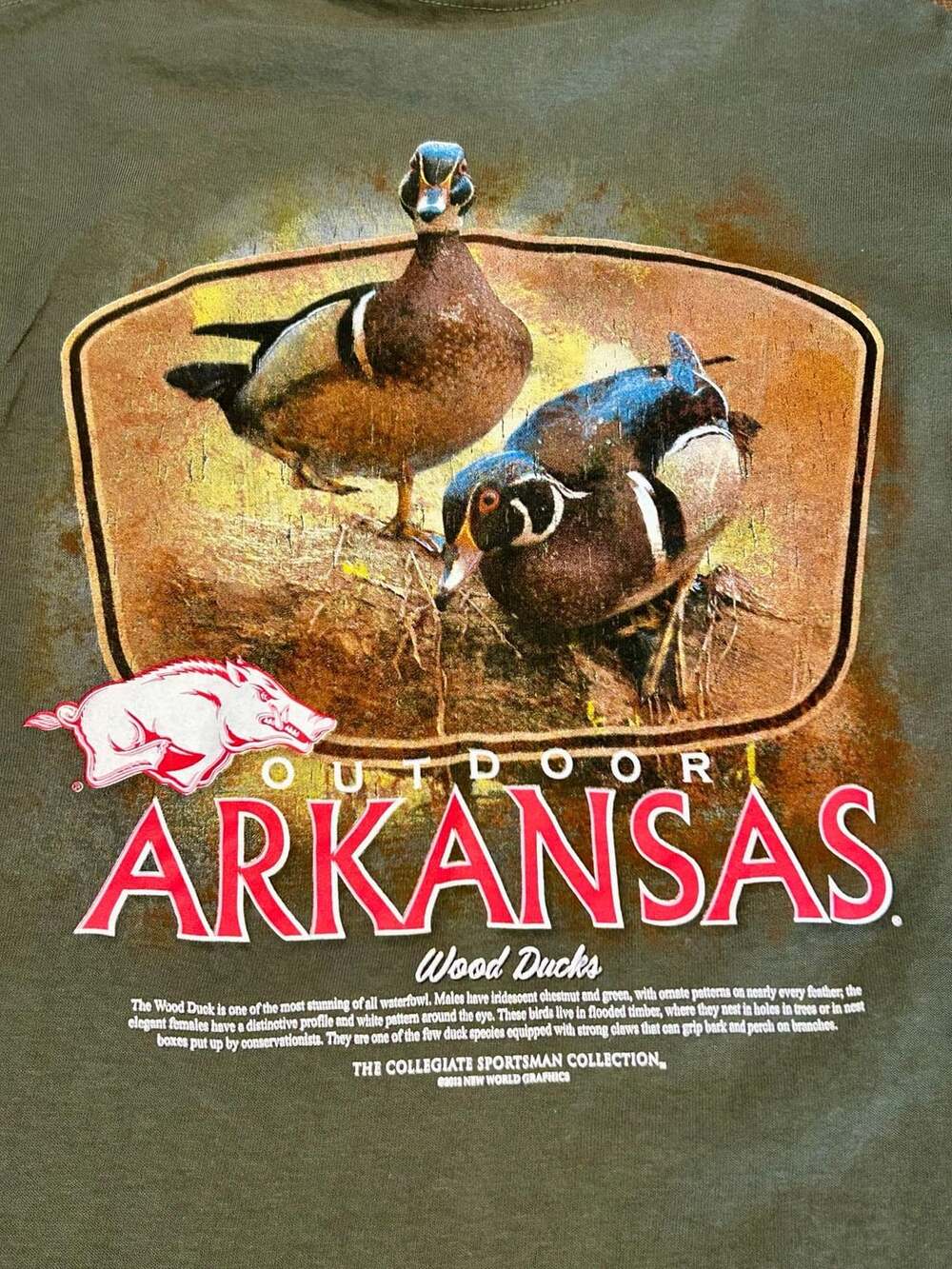 Delta Pro Weight Arkansas T-Shirt Size S Wood Ducks Razorbacks Green